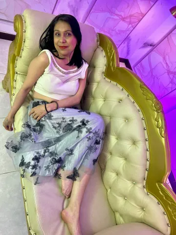 MeliSanz28 — Streamate Photos