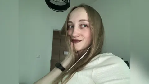 EllaMarlow