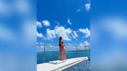 AuroraManson — Vacation 🌴
