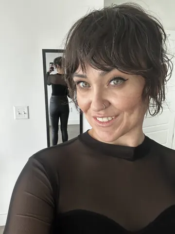 Cleanjoleen — Streamate Photos