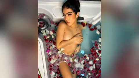 AmelyLu — HOT TUB