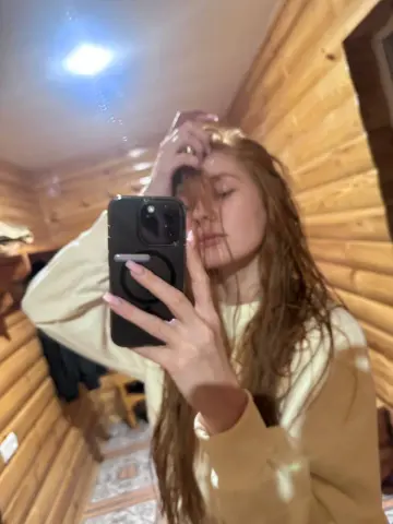 Juli_Ginger — Streamate Photos