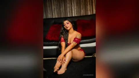 EvahMonroe — 😈 Eyes on Me