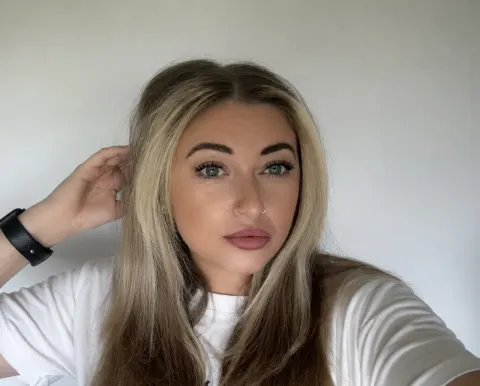 Fffeefee — Streamate Photos
