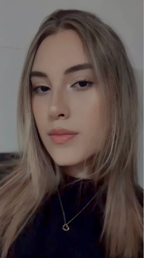 Arya_Bloom