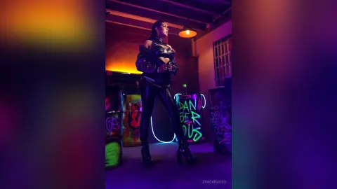 EvaCarusso — 🎃