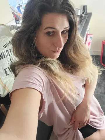 LadyN92 — Streamate Photos