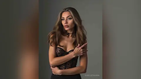 GiselleThorne — 🤩