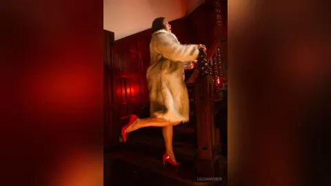 LeizaMagnus — worship of heels and latex coat