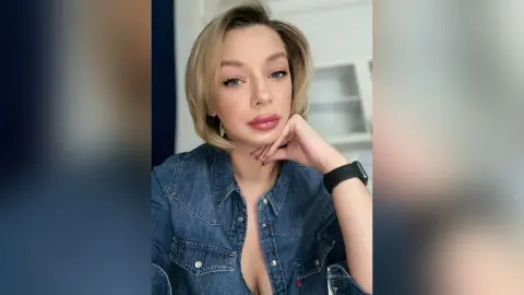 KatalinaRouge — sweet selfies