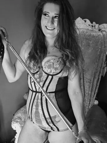 LadyN92 — Streamate Photos