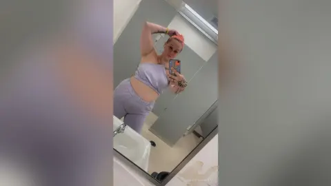 SkyeMarietta — Damn she thick 😘😘😘