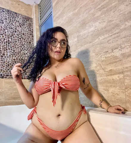Almara_Rouge — Streamate Photos