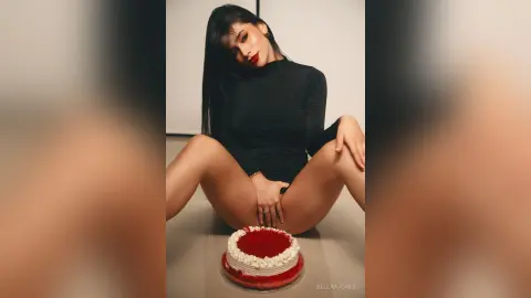 BellaaJones — my essence !  🌹