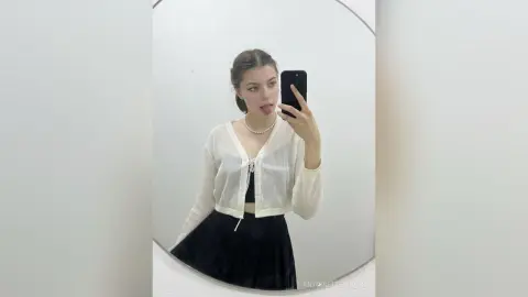 AntoinetteCurtis — love to tease you