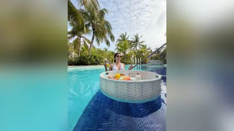 Kassandra — Vacay