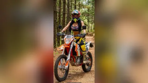 AnyaHills — Biker Girl 🏍😉🔥