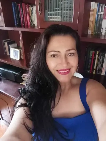 Sarahteikus — Streamate Photos