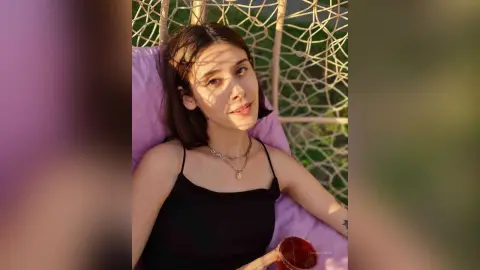 HannahHenn — I look into your eyes