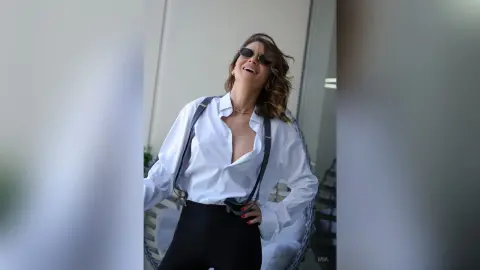 Mia — like a boss