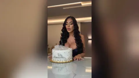 EstefaniaBrown — It’s my birthday 🎉🎂