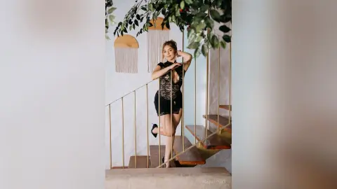 PaolaBrooks — Paradise under my dress