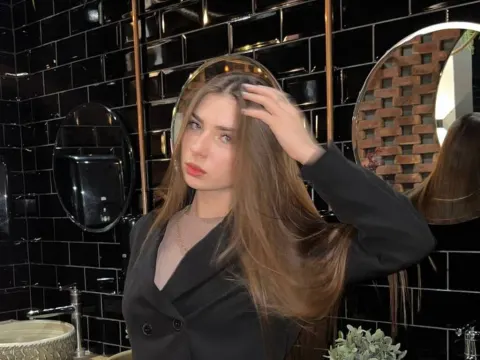 ViolaSokolowich cam model