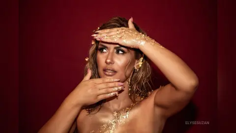 ElyseSuzan — Gold Queen 👸