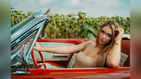 ErikaBonnie — Summer vibes