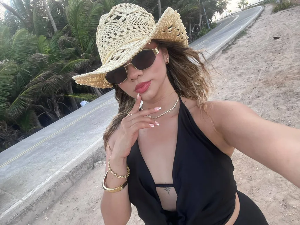DoveKameeron — Streamate Photos