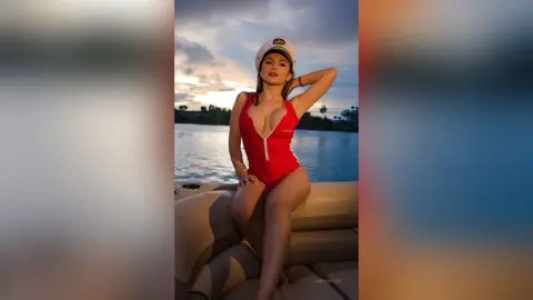 GabyPastori — baywatch!
