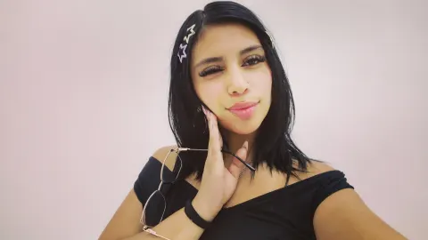 Cloohee — Streamate Photos
