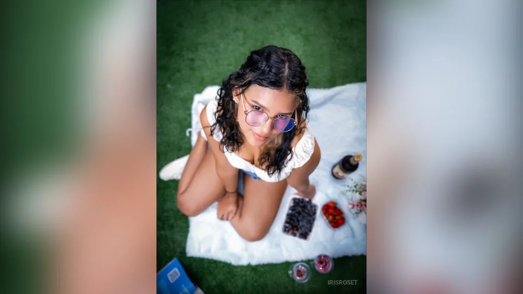 IrisRoset — A picnic with me?