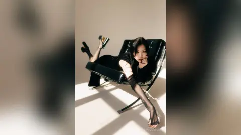 YeseniaCousens — 1