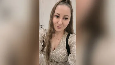 EmilyGordan — girl next door😇