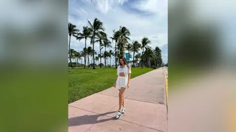 JasmineHille — Miami Vibes