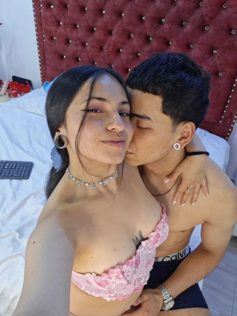Sofisexxx69 — Streamate Photos