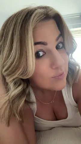 MsBelleWarick — Streamate Photos