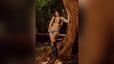 KimberlyIsaza — Find me 🌲🌲