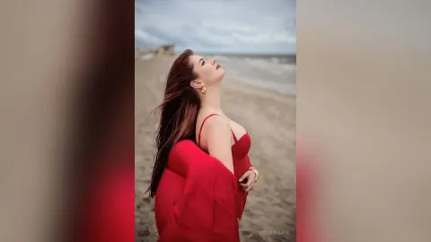 MelisaMays — Seize the moment