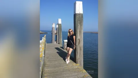 MayraWhite — Beach body