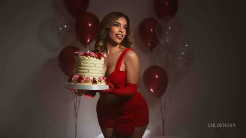 ChloeNova — Birthday Girl 🎂🎁🥳
