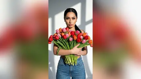 AvaLynn — A