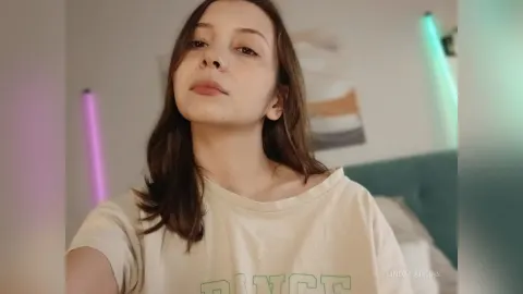 LindaParkins — so hot