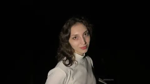AnderaLeos — Walking in the dark