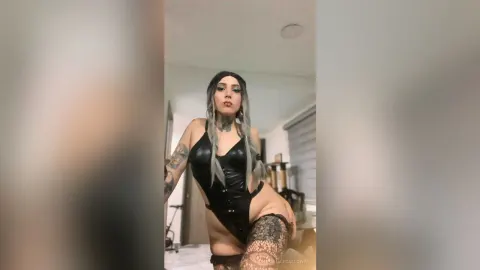 AlliceCalloway — Come with me 🖤😈