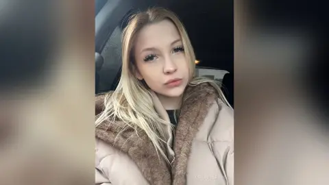 VeronicaBarks — 4