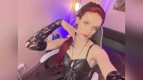 CrimsonMarquise — Free content