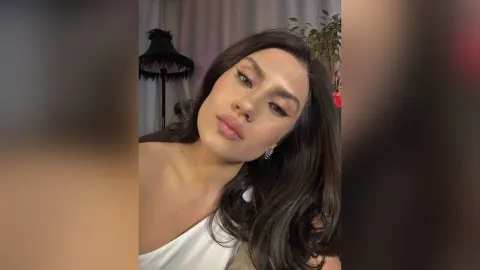 Reiri — Selfie time!!