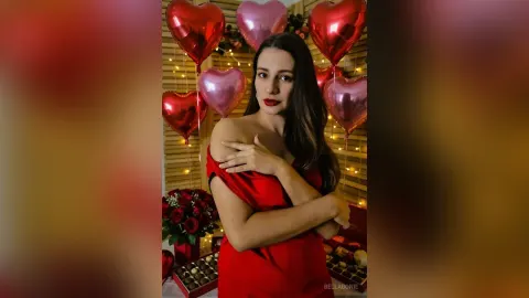 BellaBonie — 💋Happy Valentine's Day💋